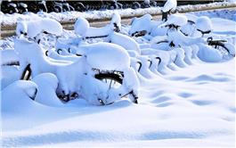 Phương pháp loại bỏ lớp băng trên bề mặt, không cần nhiệt hay hóa chất